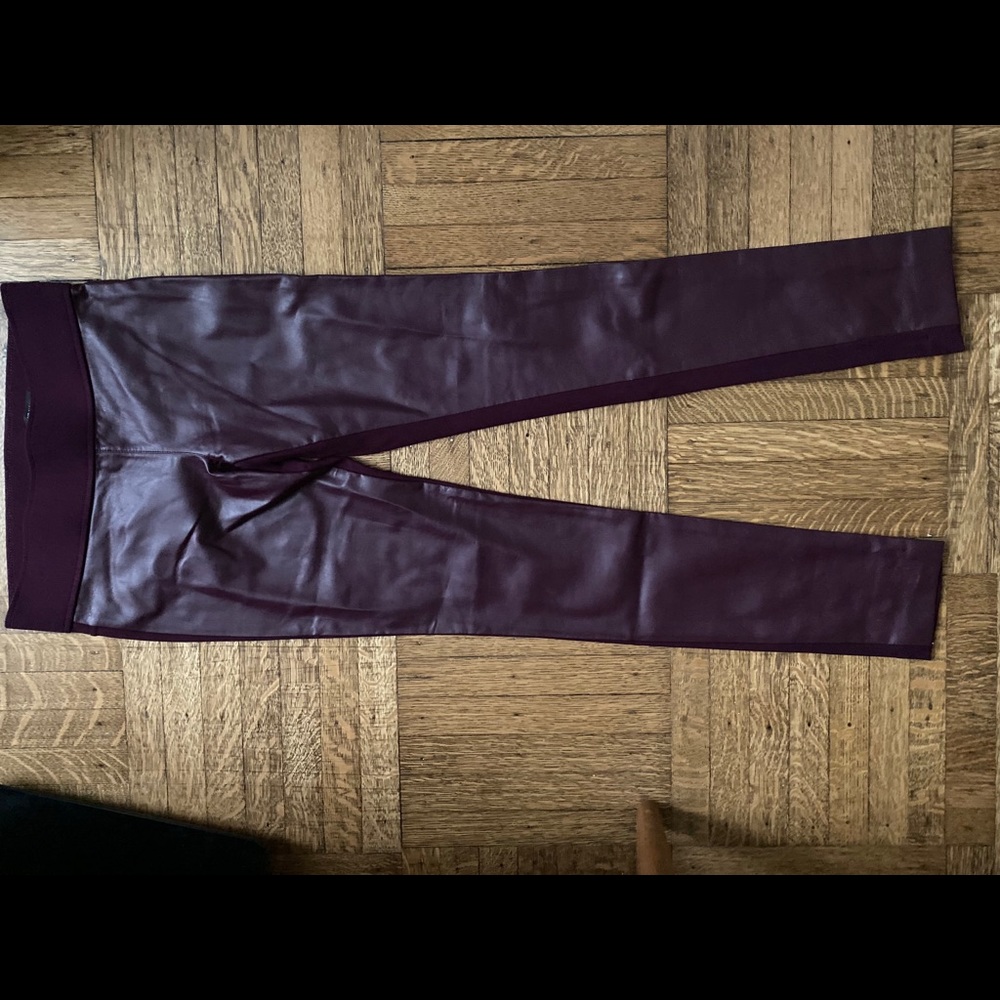 NWOT CLUB MONACO FAUX LEATHER LOOK LEGGINGS